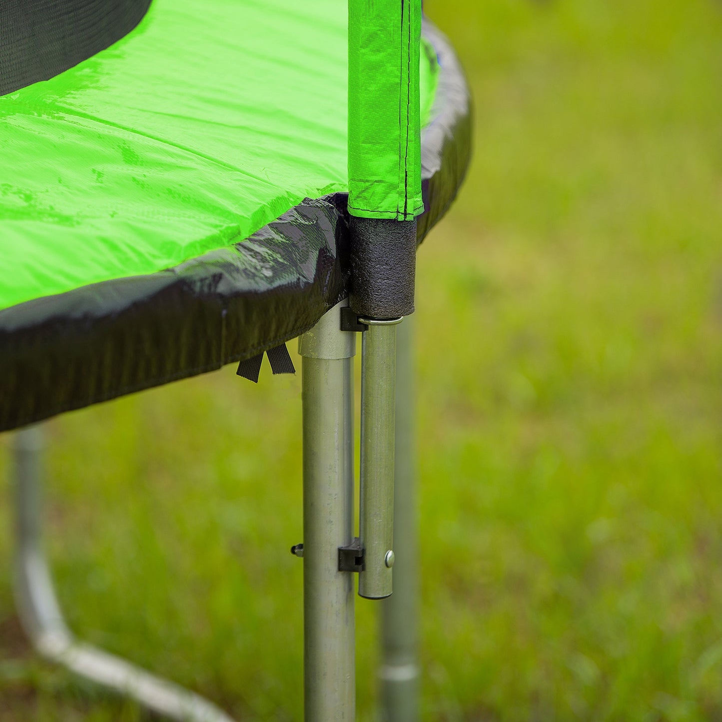 15 Foot Outdoor Trampoline with Safety Enclosure & Galvanized Frame - 1st Choice Furniture Direct