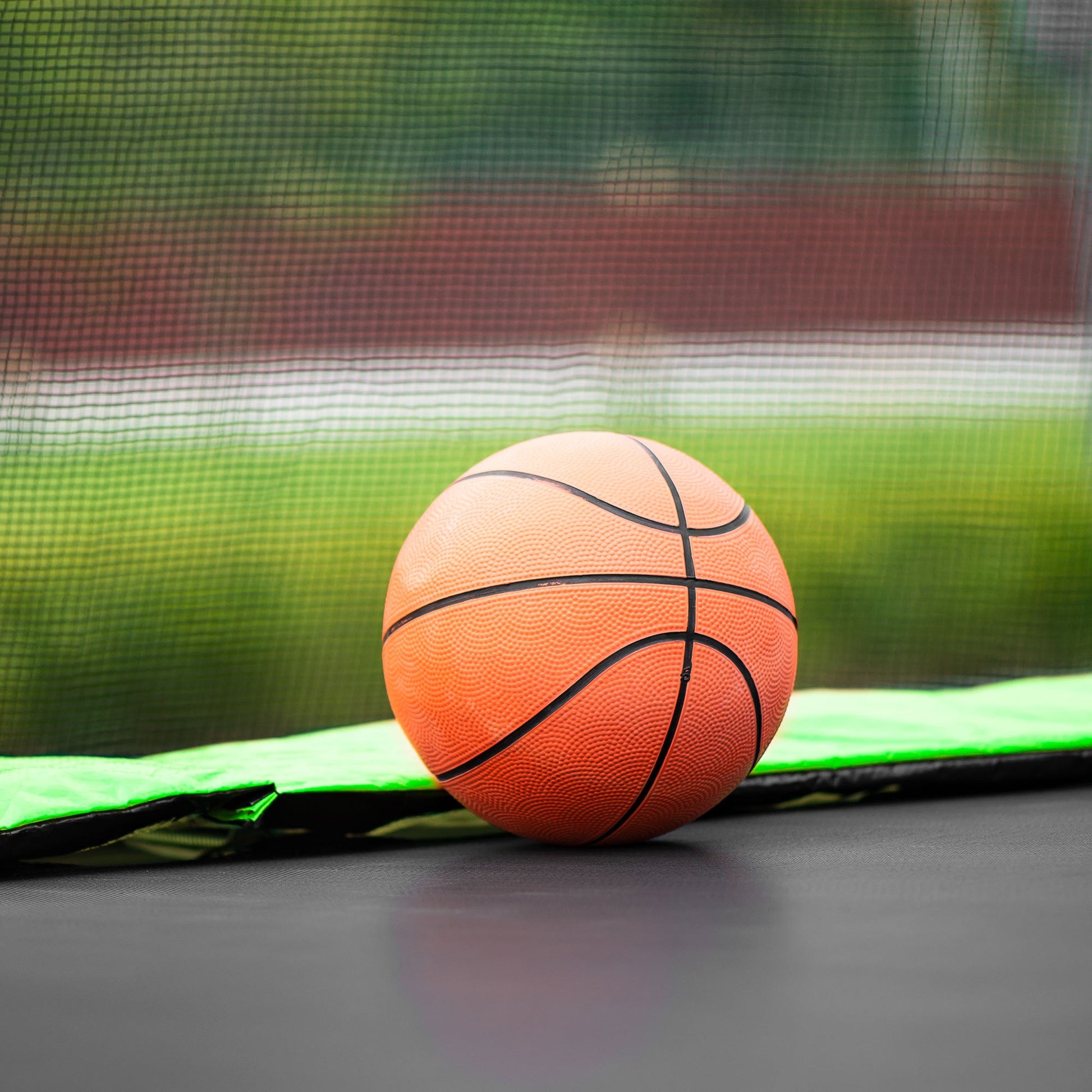 16FT Trampoline with Basketball Hoop pump and Ladder(Inner Safety Enclosure) with soccer goal Green - 1st Choice Furniture Direct