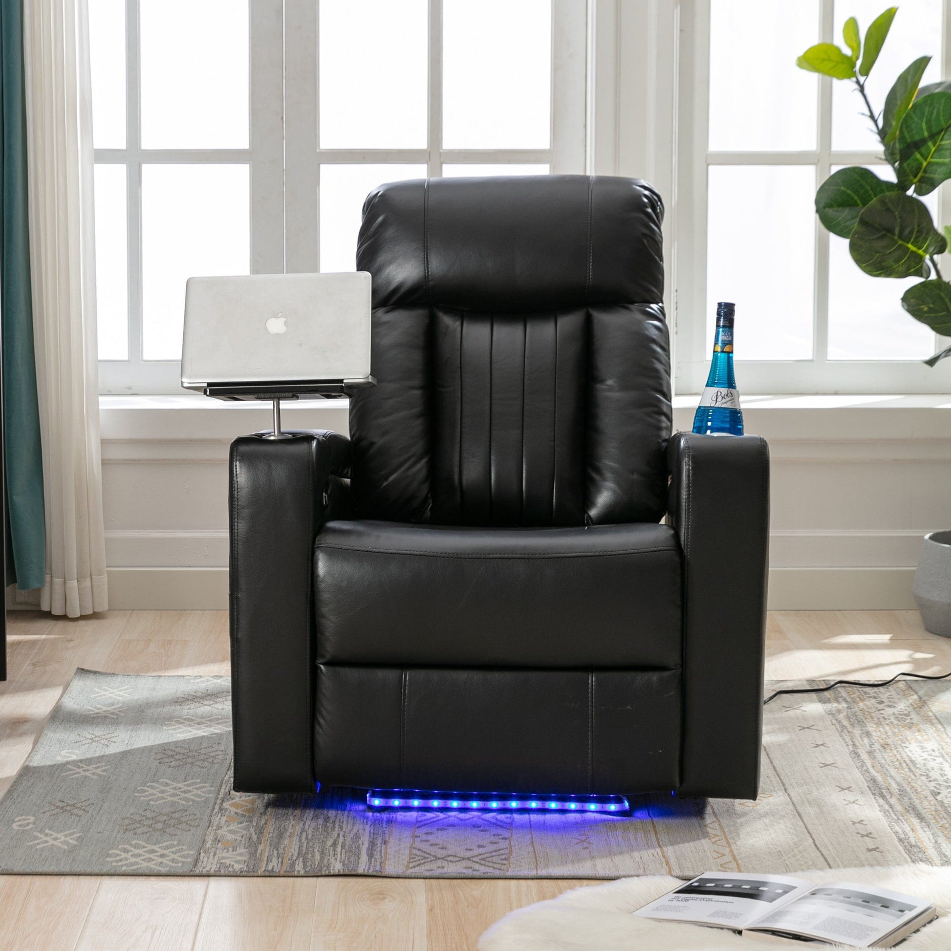 1st Choice Furniture Direct Power Motion Recliner 1st Choice Motion Recliner w/USB Port & Storage in Black Finish