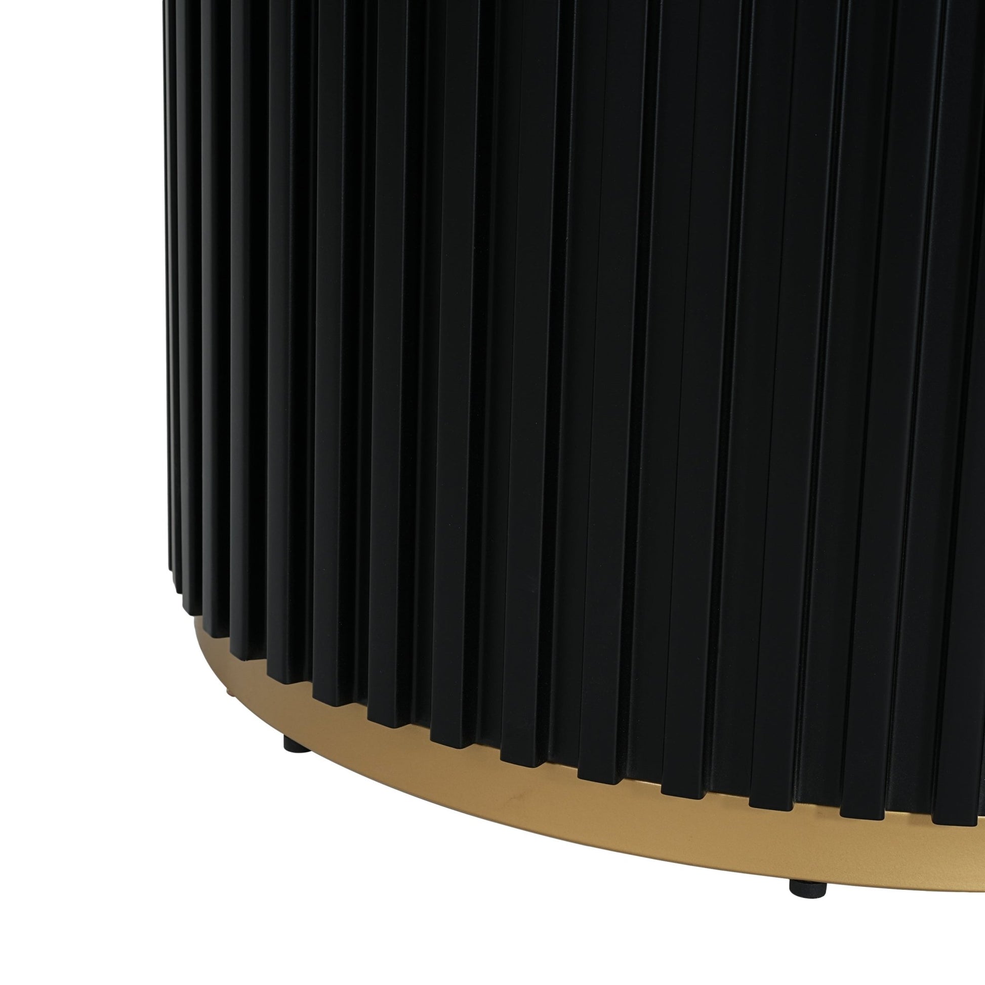 47.25' Round Pedestal Dining Table - N771P194860H_N771P194876J (Black) - 1st Choice Furniture Direct