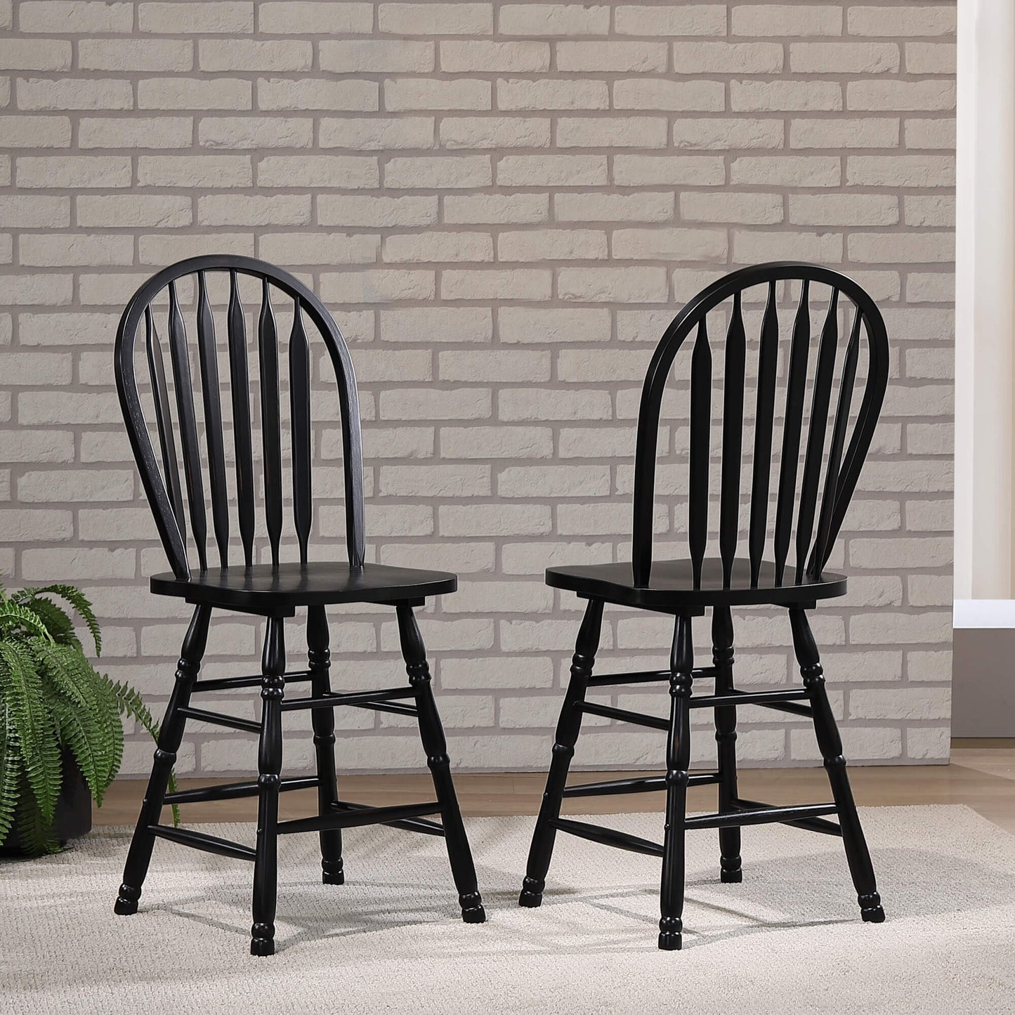 Sunset Trading Selections Arrowback Windsor 24" Barstool