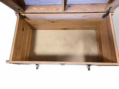 Amish Reclaimed Barn Wood Trunk – Rustic Storage Chest with Leather Straps - 1st Choice Furniture Direct