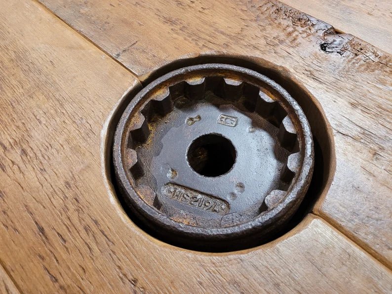 Amish Steel Wheel Reclaimed Oak Coffee Table – Rustic Wagon Wheel Design - 1st Choice Furniture Direct