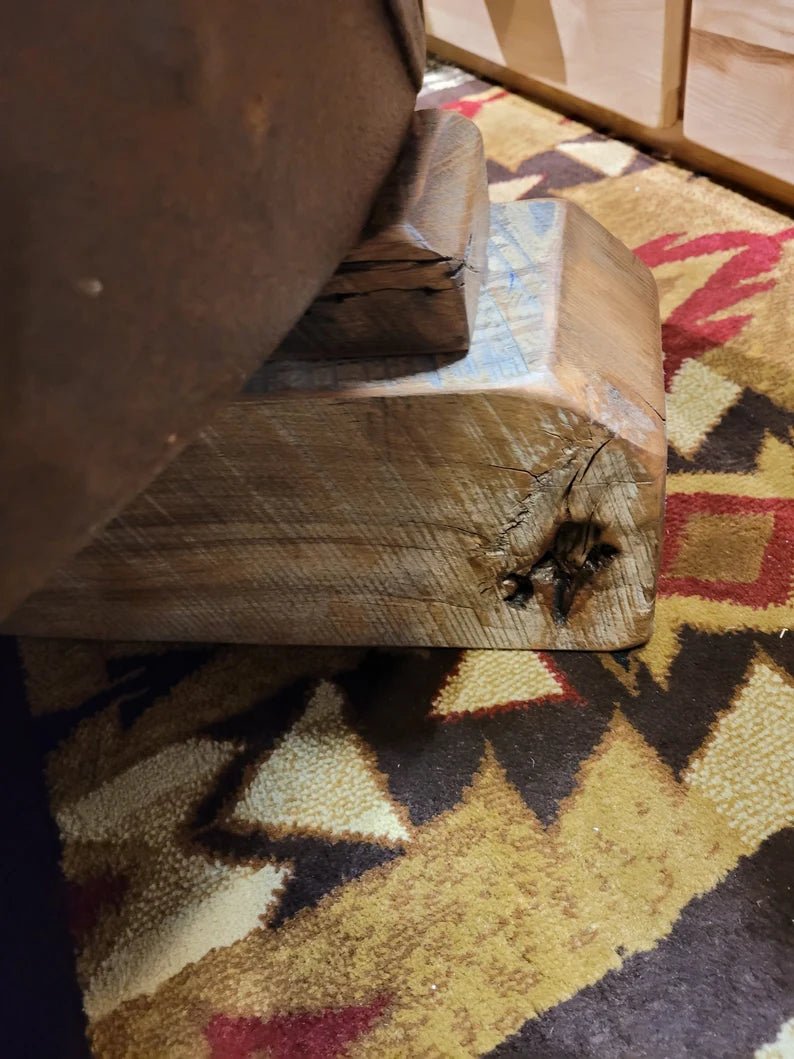 Amish Steel Wheel Reclaimed Oak Coffee Table – Rustic Wagon Wheel Design - 1st Choice Furniture Direct