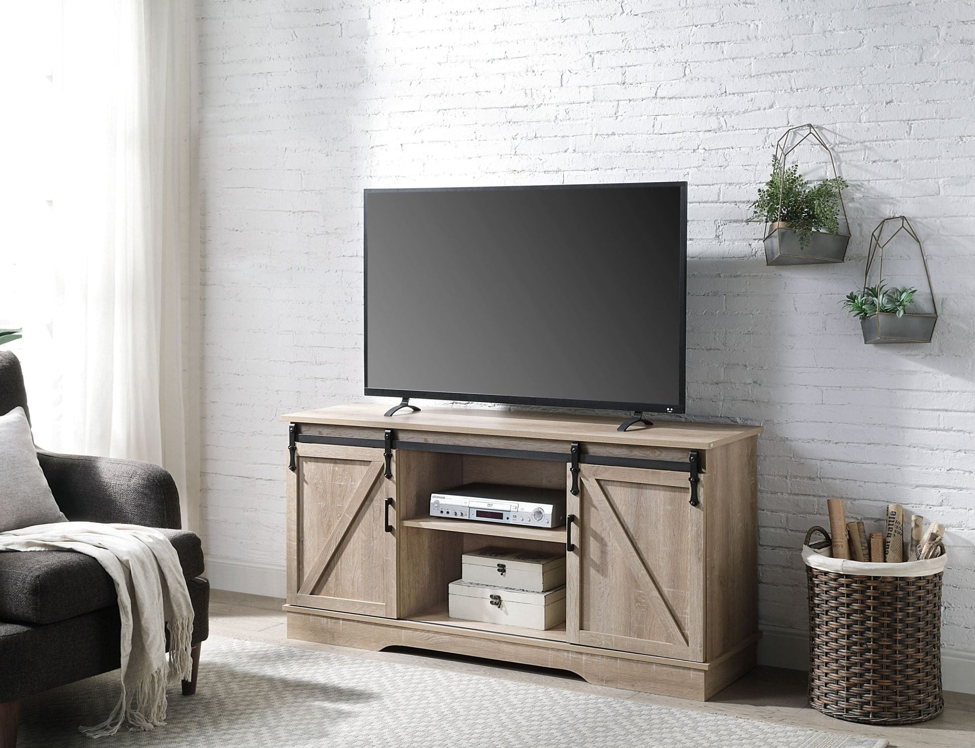 Bennet Oak Finish TV Stand - 1st Choice Furniture Direct