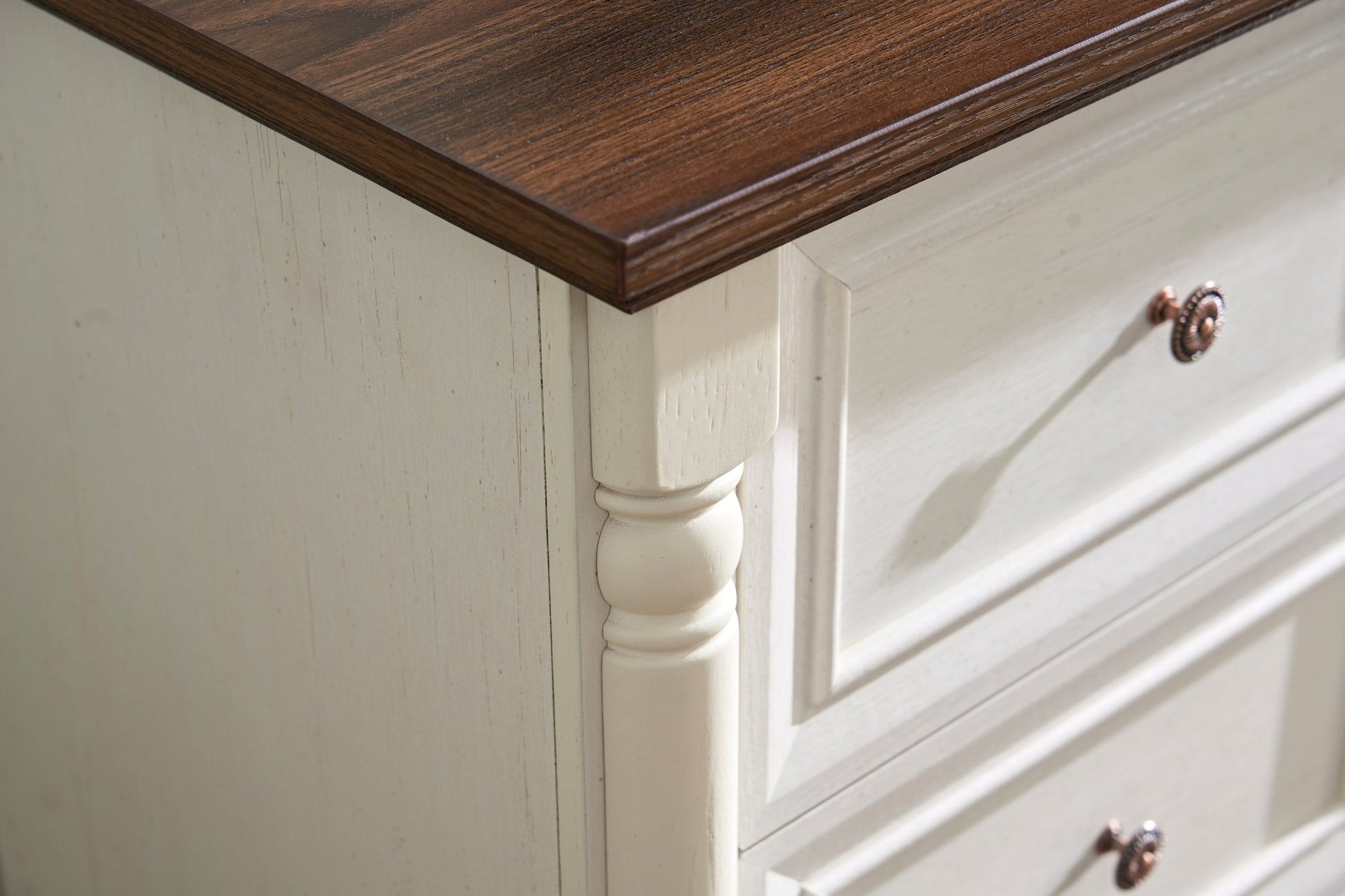 Farmhouse Style 6 Drawer Dresser Chest with Base Wooden Rustic Chest of Drawers, Storage Dresser Organizer for Bedroom, Living Room, Beautiful Sturdy and Durable - 1st Choice Furniture Direct