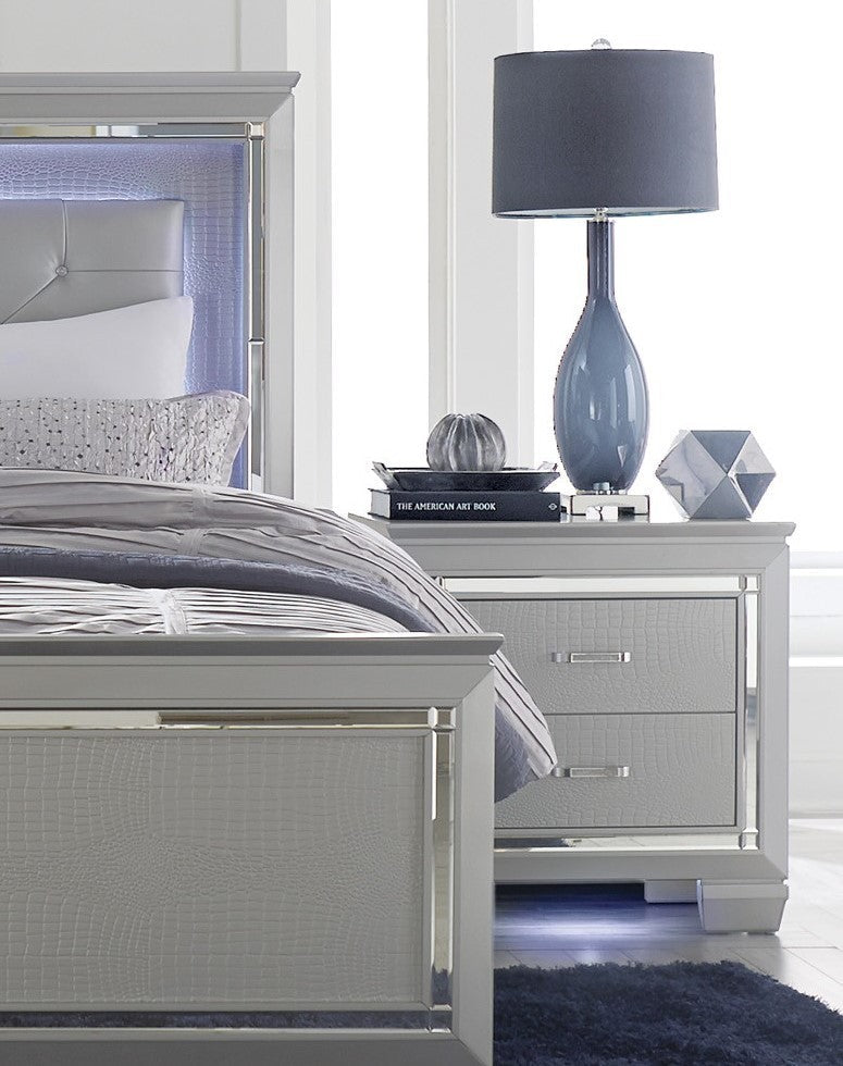 Glamourous Silver Finish 1pc Nightstand 2x Dovetail Drawers Faux Alligator Embossed Fronts Bedroom Furniture - 1st Choice Furniture Direct