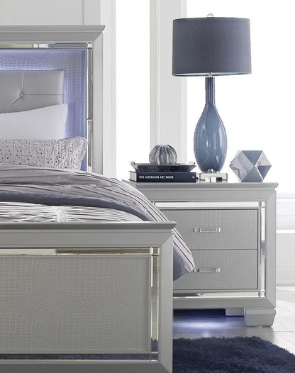 Glamourous Silver Finish 1pc Nightstand 2x Dovetail Drawers Faux Alligator Embossed Fronts Bedroom Furniture - 1st Choice Furniture Direct