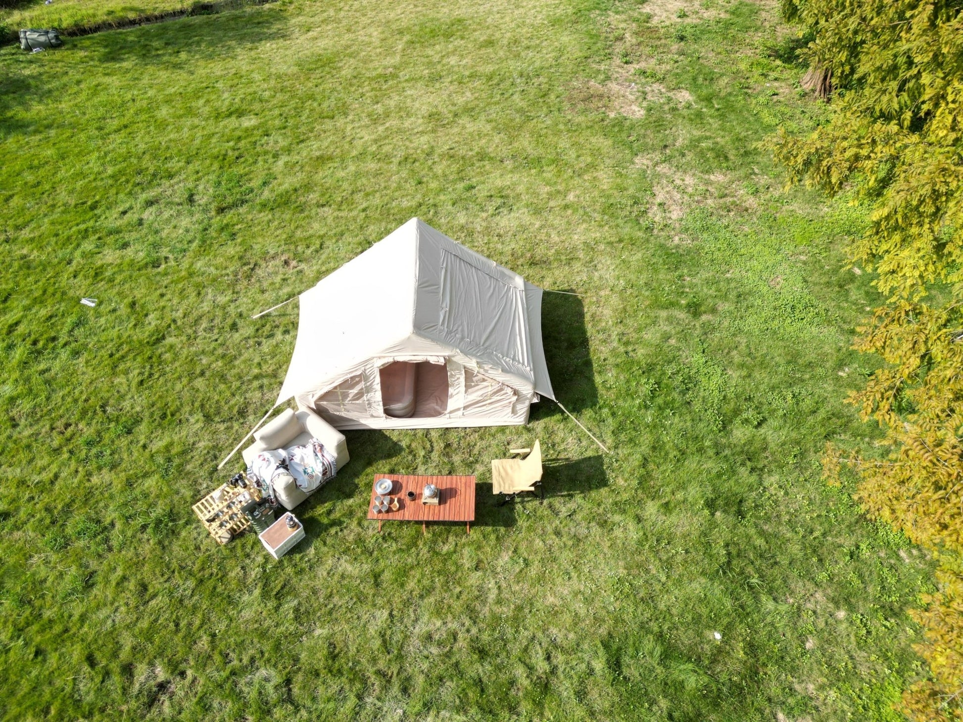 Inflatable Camping Tent Easy Setup 4 Season Glamping Tent with High Performance Inflatable Structure 4 - 6 Persons Waterproof Windproof Outdoor Self - Supporting Blow up Tent Air Tent Portable House Beige - 1st Choice Furniture Direct