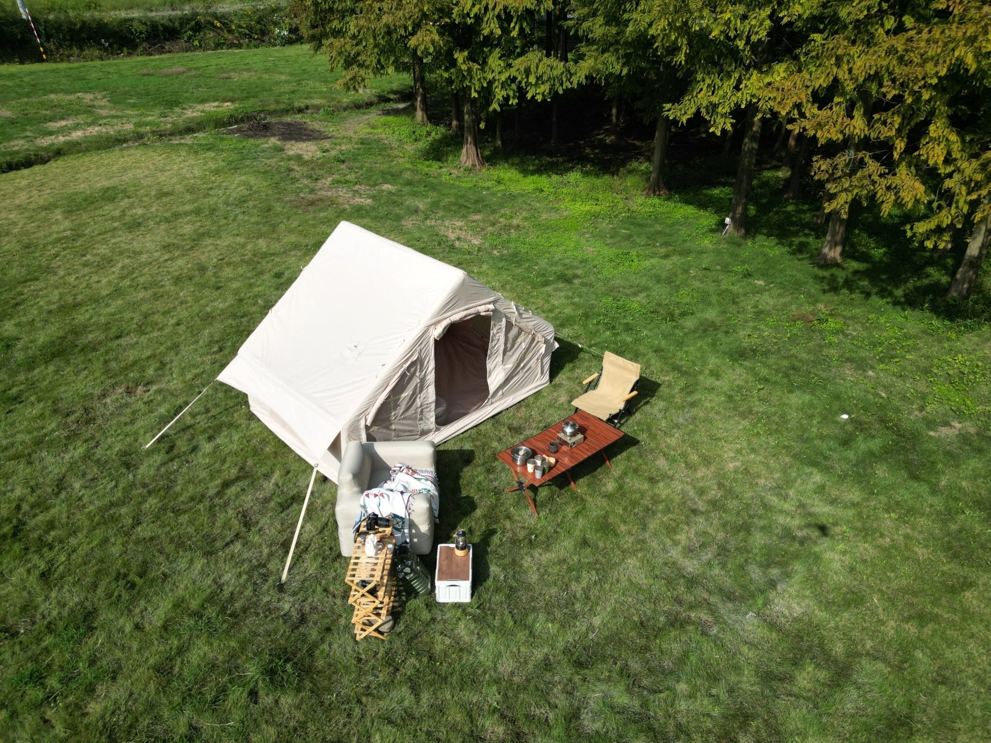 Inflatable Camping Tent Easy Setup 4 Season Glamping Tent with High Performance Inflatable Structure 4 - 6 Persons Waterproof Windproof Outdoor Self - Supporting Blow up Tent Air Tent Portable House Beige - 1st Choice Furniture Direct