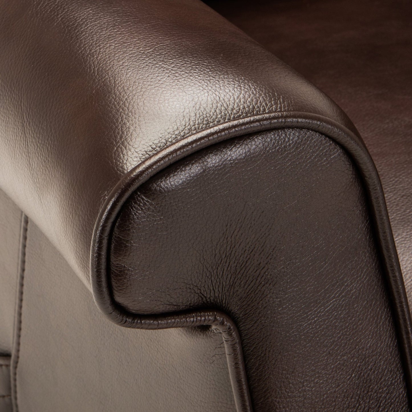 Landis Brown Traditional Lift Chair with Electric Recline Function in Faux Leather - 1st Choice Furniture Direct