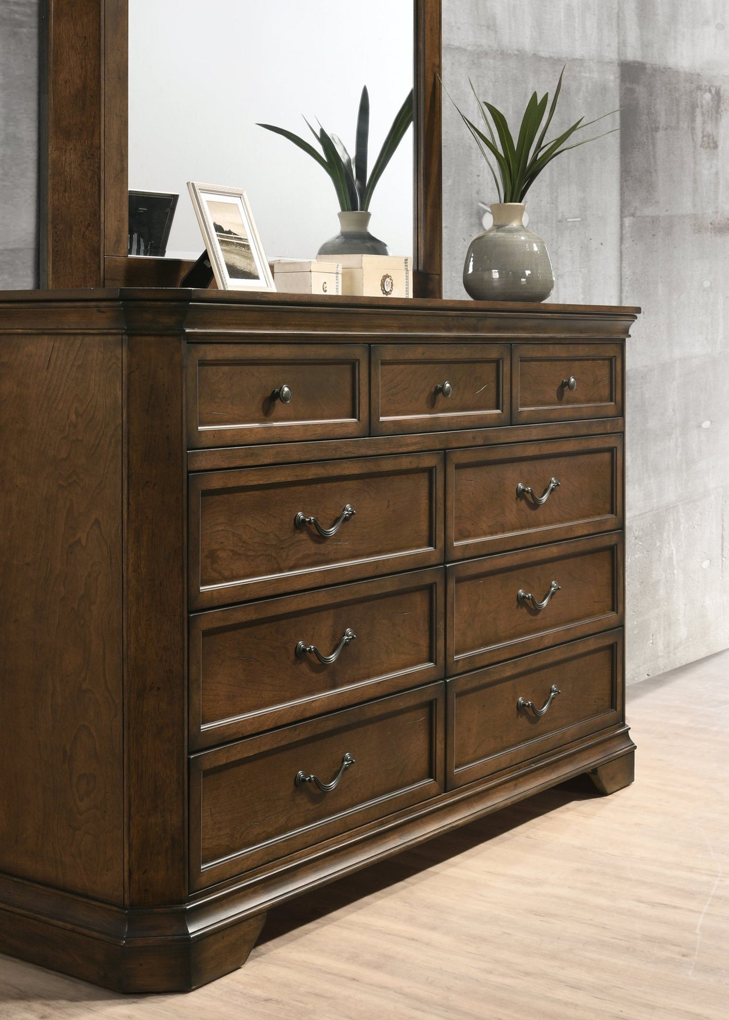 Maderne Traditional Wood Panel 5 pieces King Bed set with Dresser, Mirror, Nightstand and Chest - 1st Choice Furniture Direct