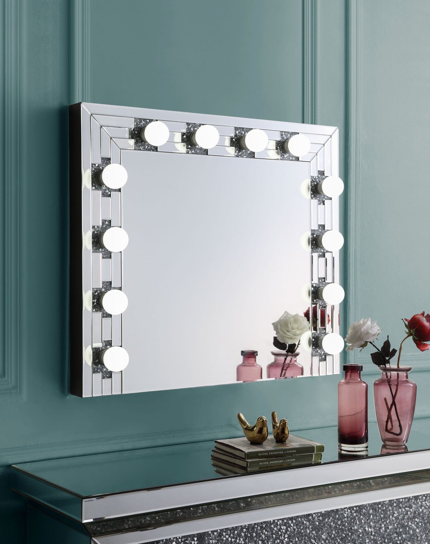 Noralie Mirrored & Faux Diamonds Accent Mirror (Assembled) - 1st Choice Furniture Direct