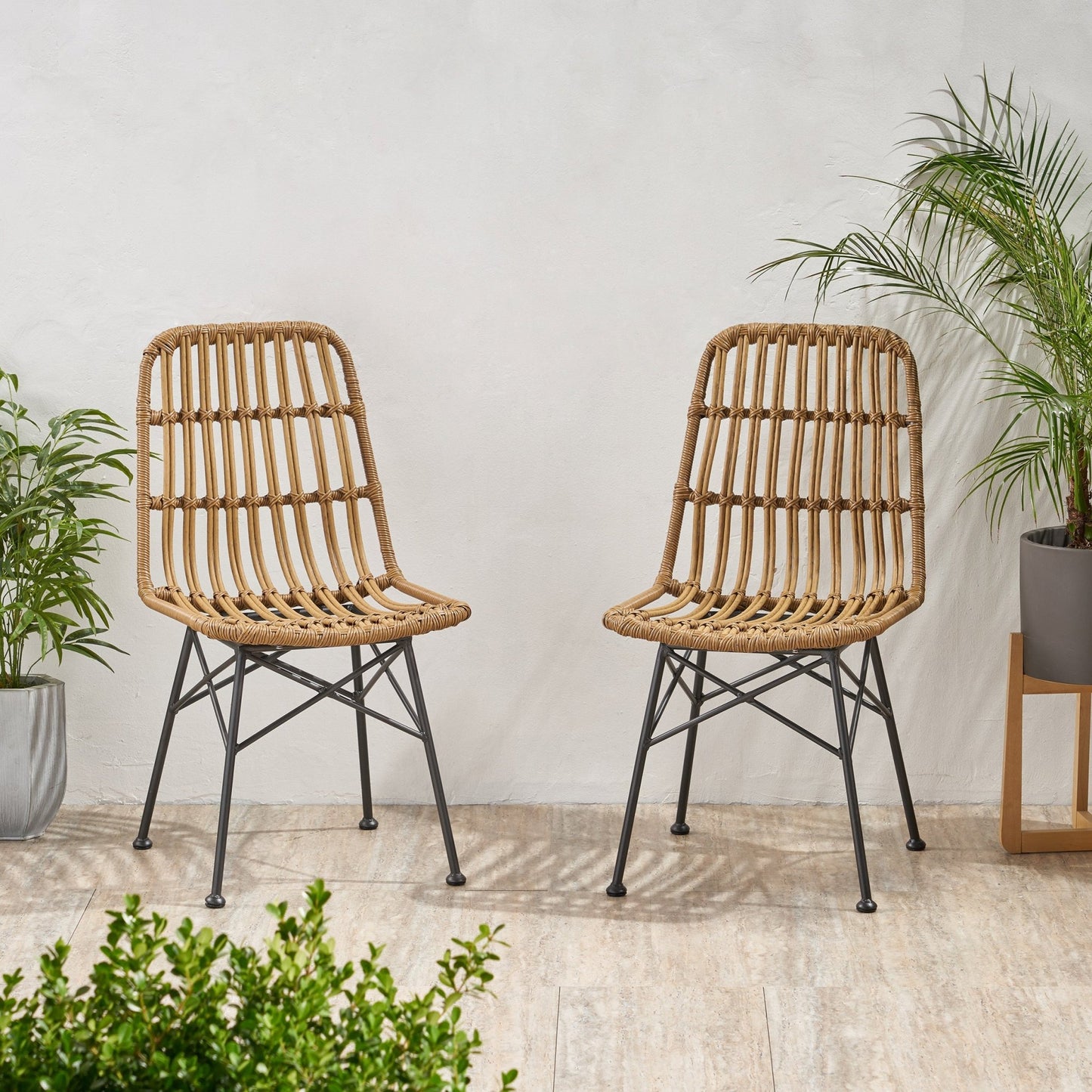 SAWTELLE CHAIR - 1st Choice Furniture Direct
