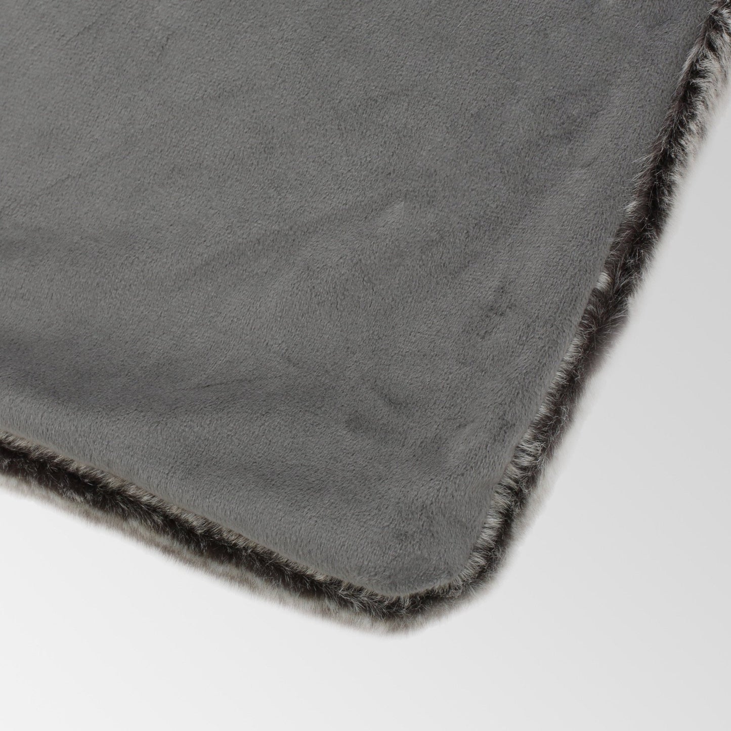 THROW - 50'' x 60'' - 1st Choice Furniture Direct