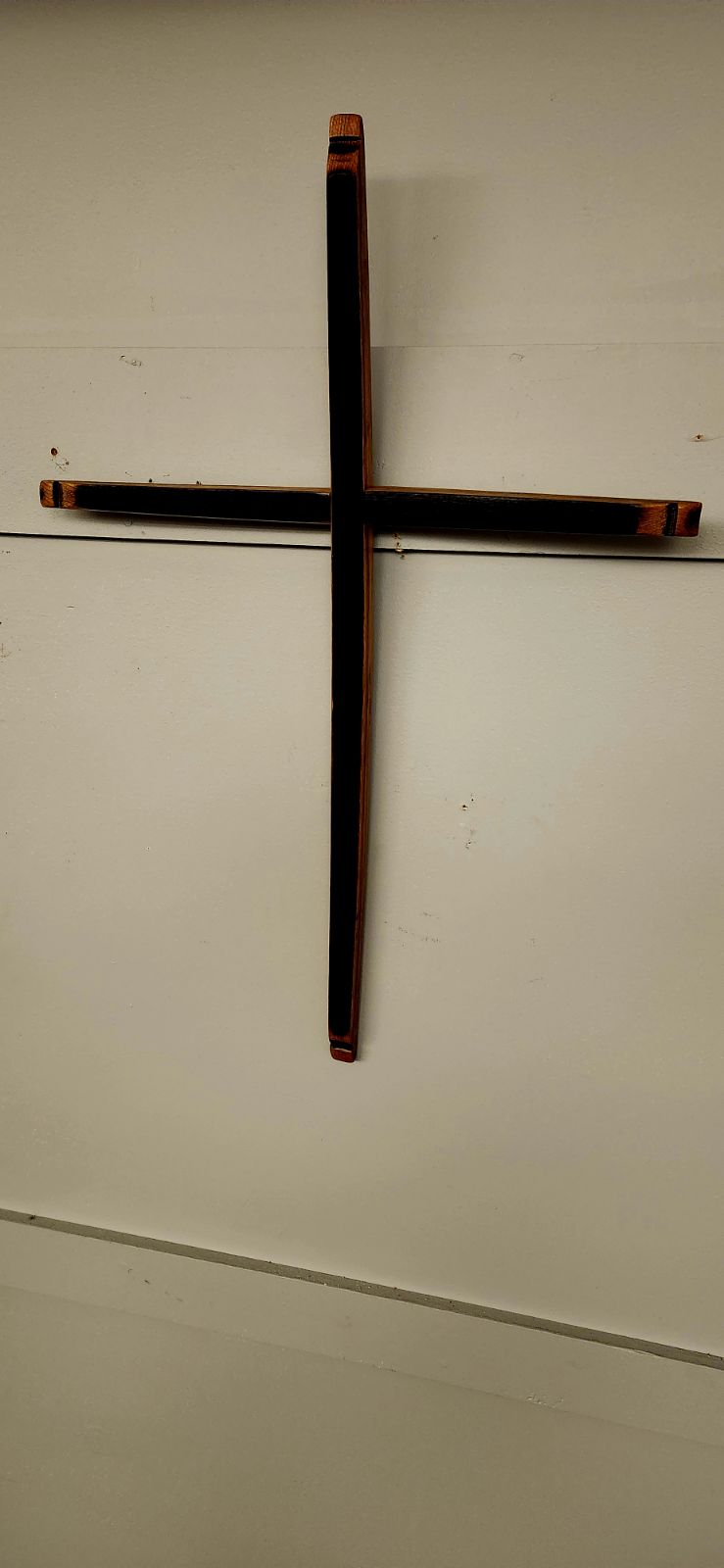 William Sheppee Premium Quality Rustic Cross in Natural Finish - 1st Choice Furniture Direct